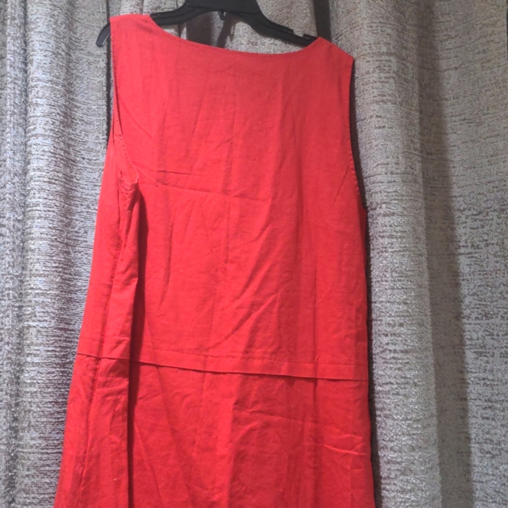 Dress - Picture 2 of 4